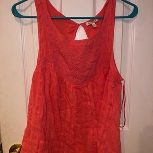 Red Camel Tank Size M